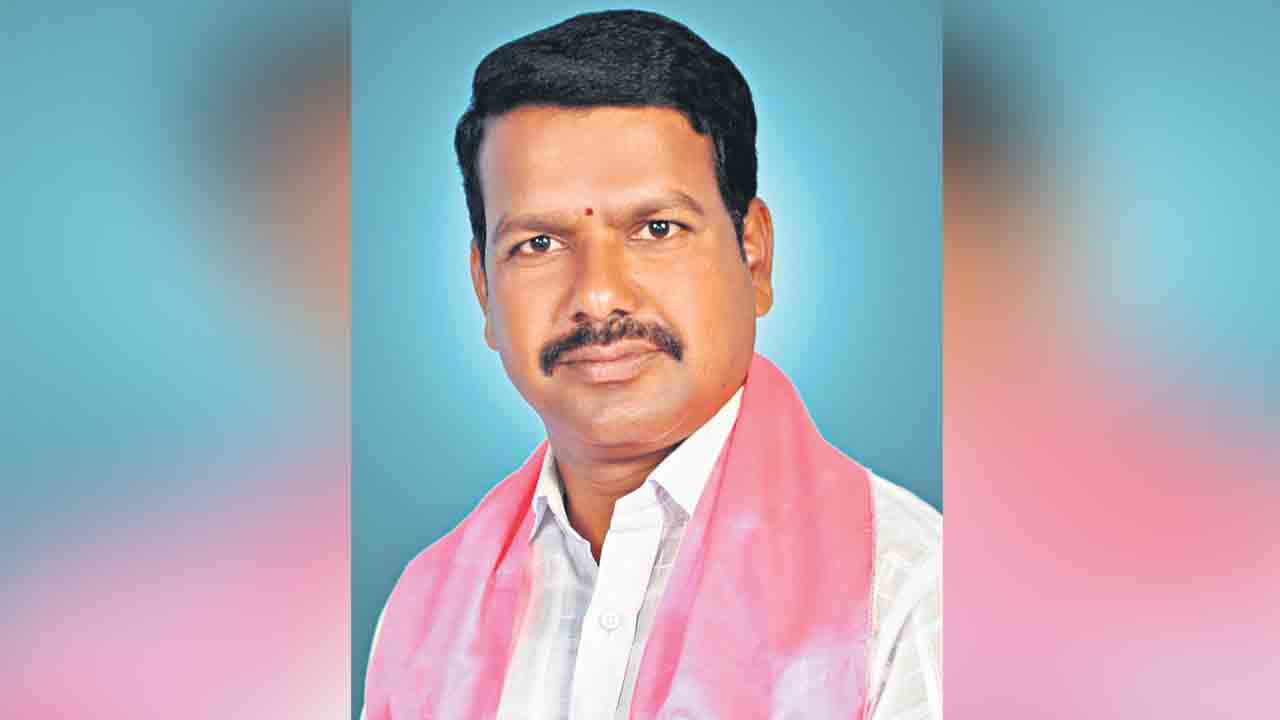 చేర్యాల జడ్పీటీసీ దారుణహత్య