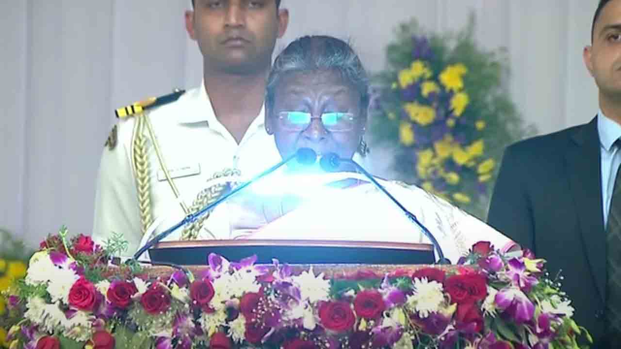 మహిళా సాధికారతతోనే దేశ సమగ్ర వికాసం: రాష్ట్రపతి ద్రౌపది ముర్ము