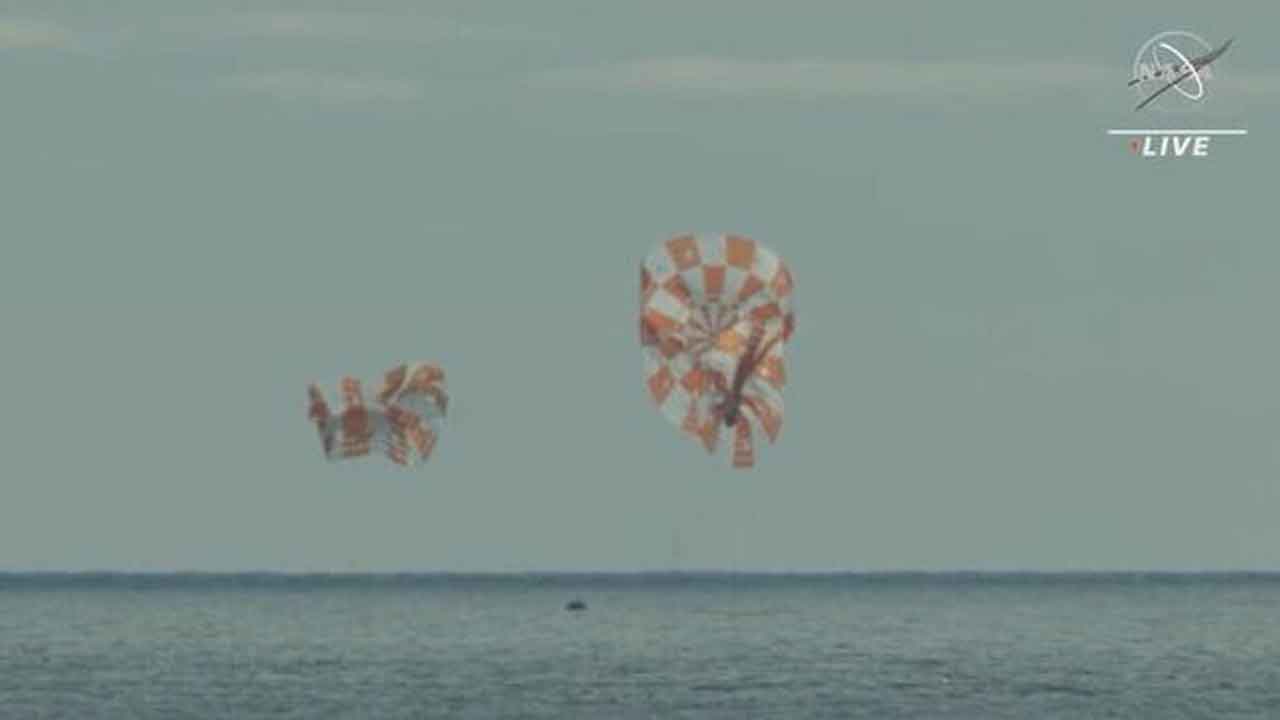 Artemis returns | చంద్రుడి నుంచి క్షేమంగా తిరిగొచ్చిన ఓరియన్‌ నౌక.. పసిఫిక్‌ సముద్రంలో దింపిన శాస్త్రవేత్తలు