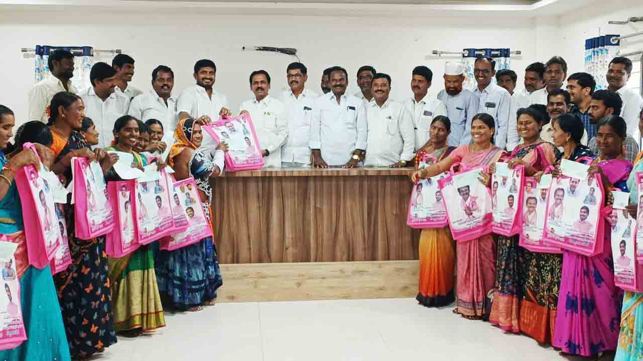 పేదింటి ఆడబిడ్డలకు వరం కల్యాణలక్ష్మి