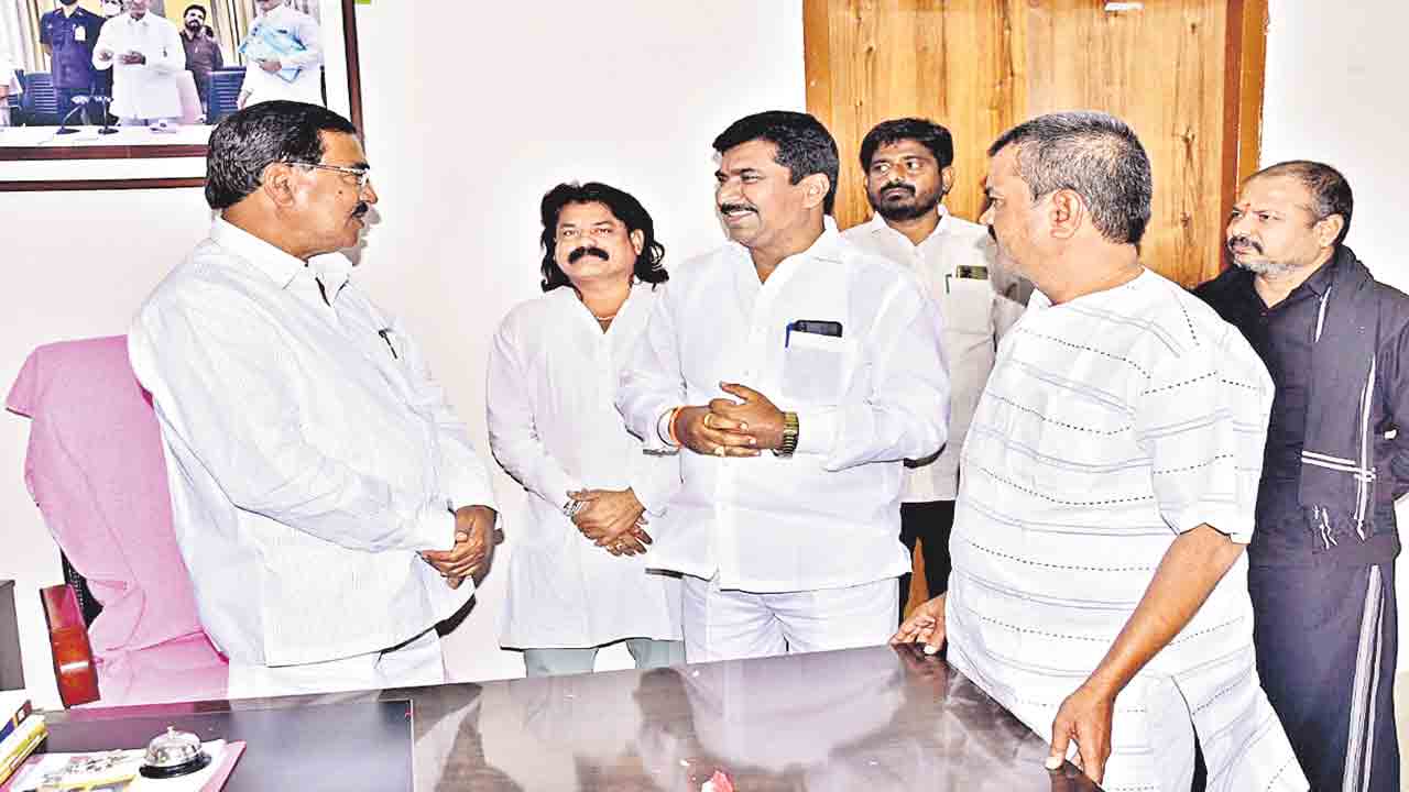 దేశవ్యాప్తంగా రైతులను ఏకం చేస్తాం