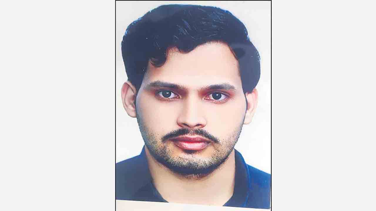 కుటుంబ కలహాలతో యువకుడి ఆత్మహత్య