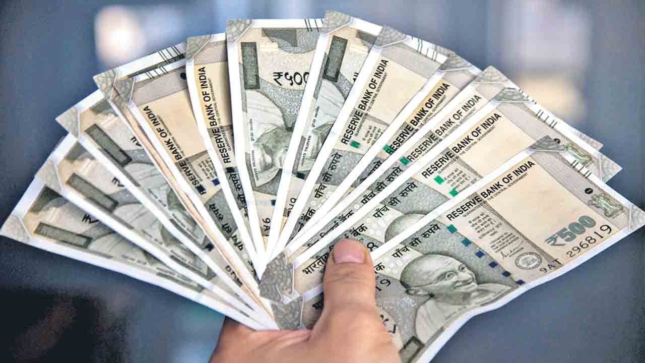 నోట్ల చలామణి డబుల్‌