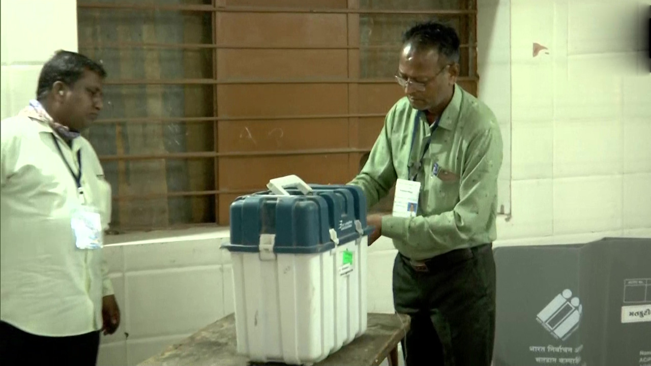 Gujarat Assembly Polls | సాయంత్రం 5 గంటలకల్లా 58.68 శాతం పోలింగ్‌: ఈసీ