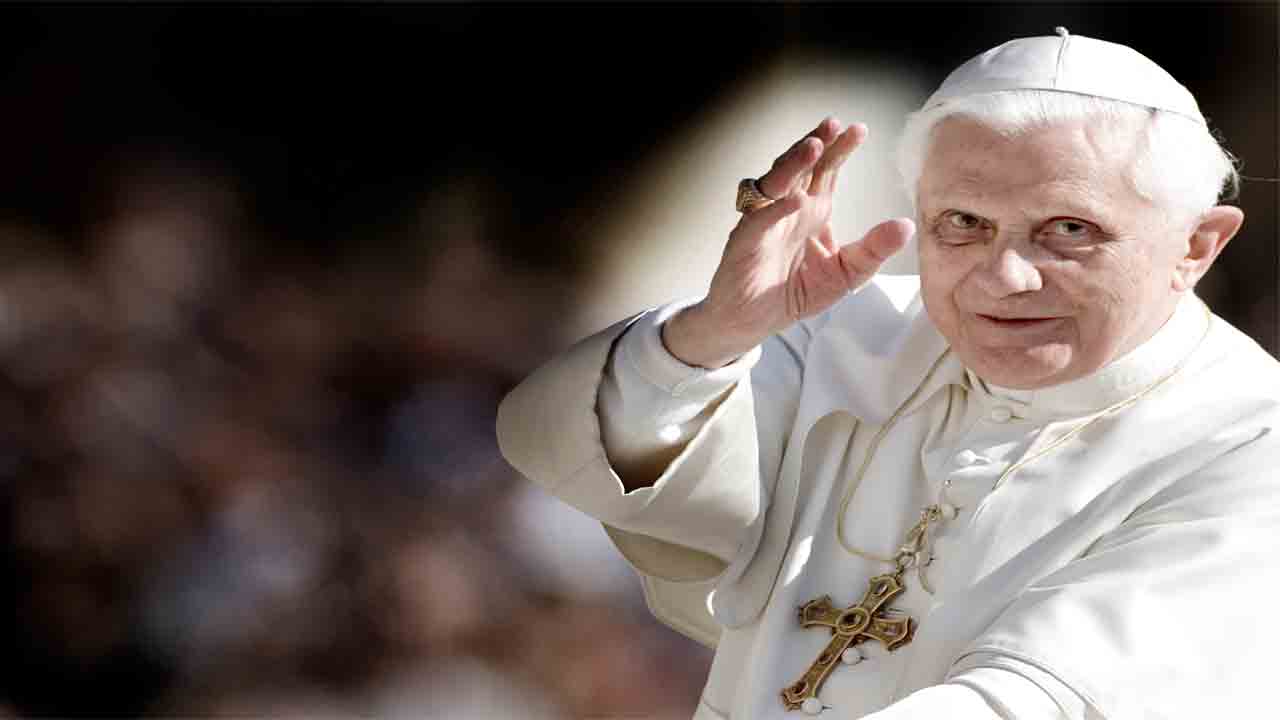 మాజీ పోప్‌ బెనెడిక్ట్‌ ఆరోగ్యం విషమం