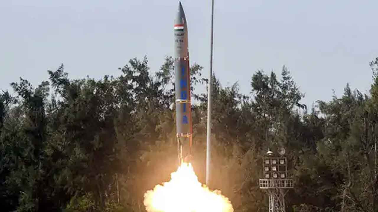 Pralay Missile |  India will deploy Paralai missile on China border