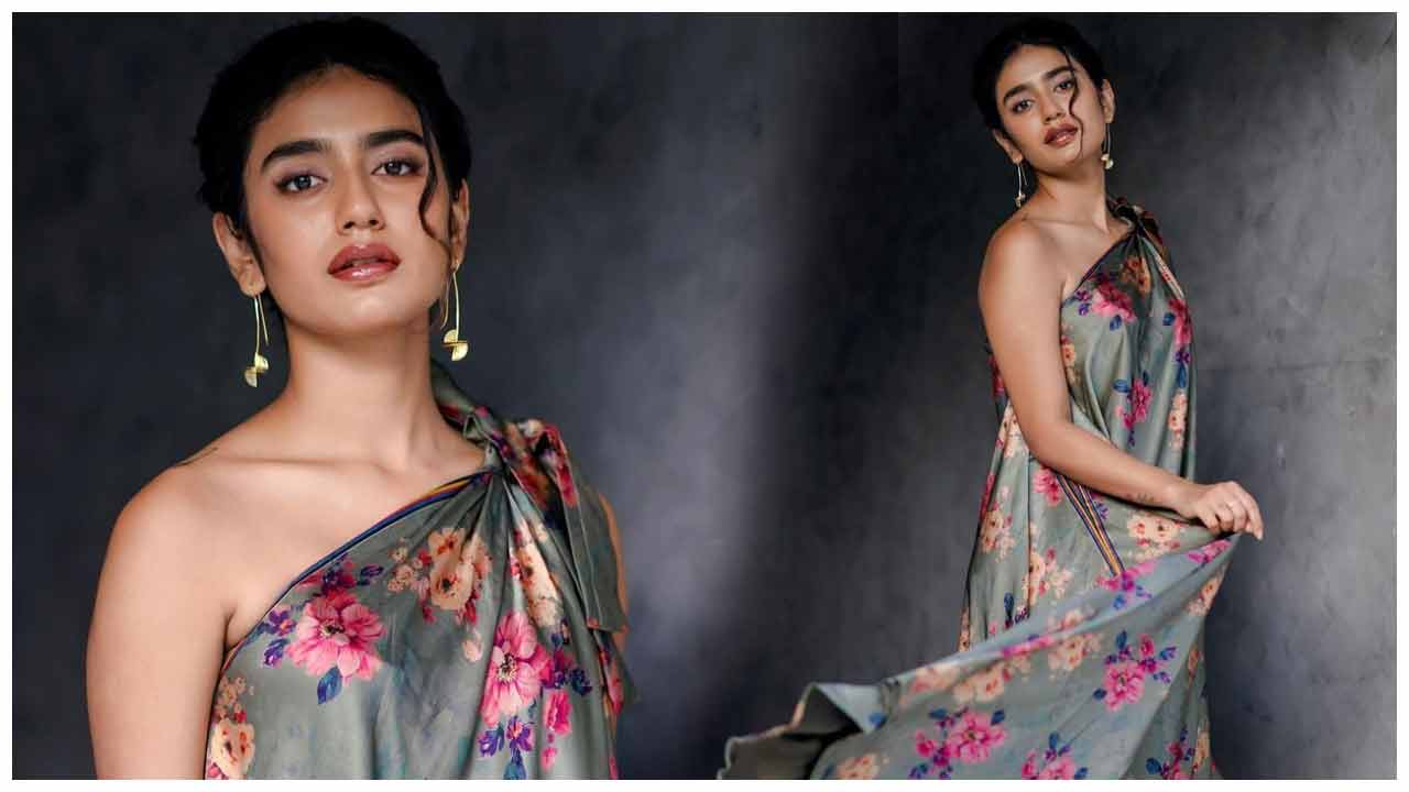 Priya Prakash Varrier | కనులతో కవ్విస్తున్న ప్రియా ప్రకాష్ వారియర్..