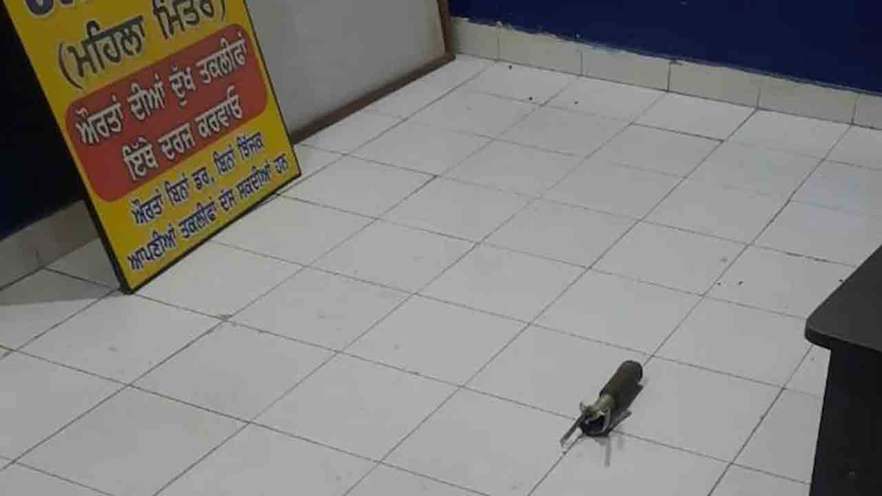 పంజాబ్‌లో పోలీస్‌స్టేషన్‌పై రాకెట్‌ గ్రనేడ్‌తో దాడి