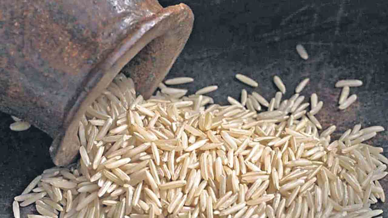 పేదలకు పోషక బియ్యం