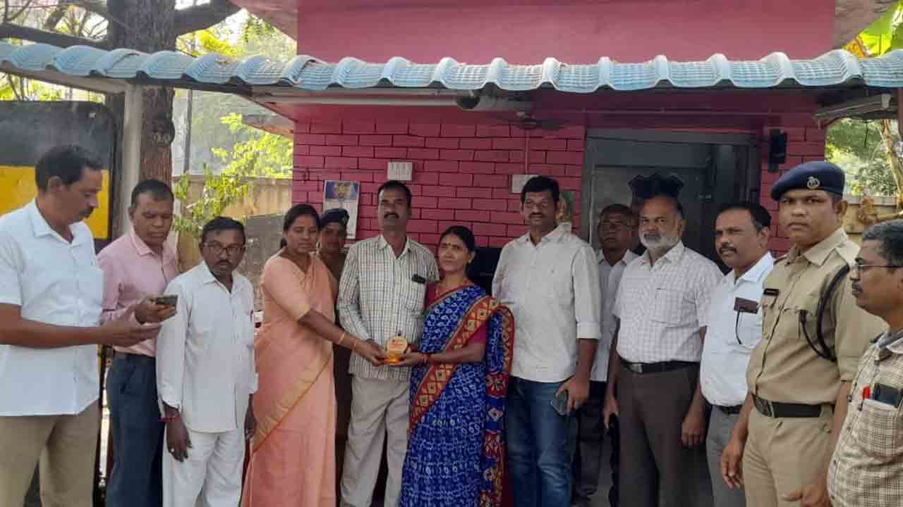 ఆర్టీసీ సెక్యూరిటీ కానిస్టేబుల్‌ నిజాయితీ