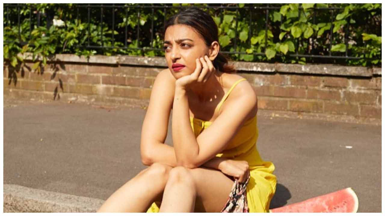 Radhika Apte | కిర్రాక్ ఫొటోల‌తో మ‌దిని దోచుకుంటున్న రాధిక ఆప్టే..
