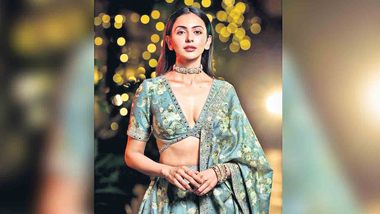 అతడే ఒక బహుమతి