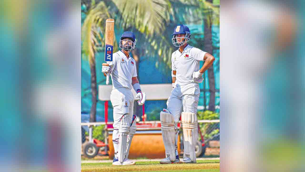 ముంబై 457/3