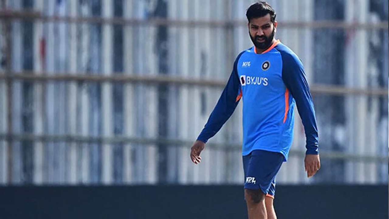 బంగ్లాతో రెండో టెస్టుకు అందుబాటులోకి రోహిత్ శర్మ..!