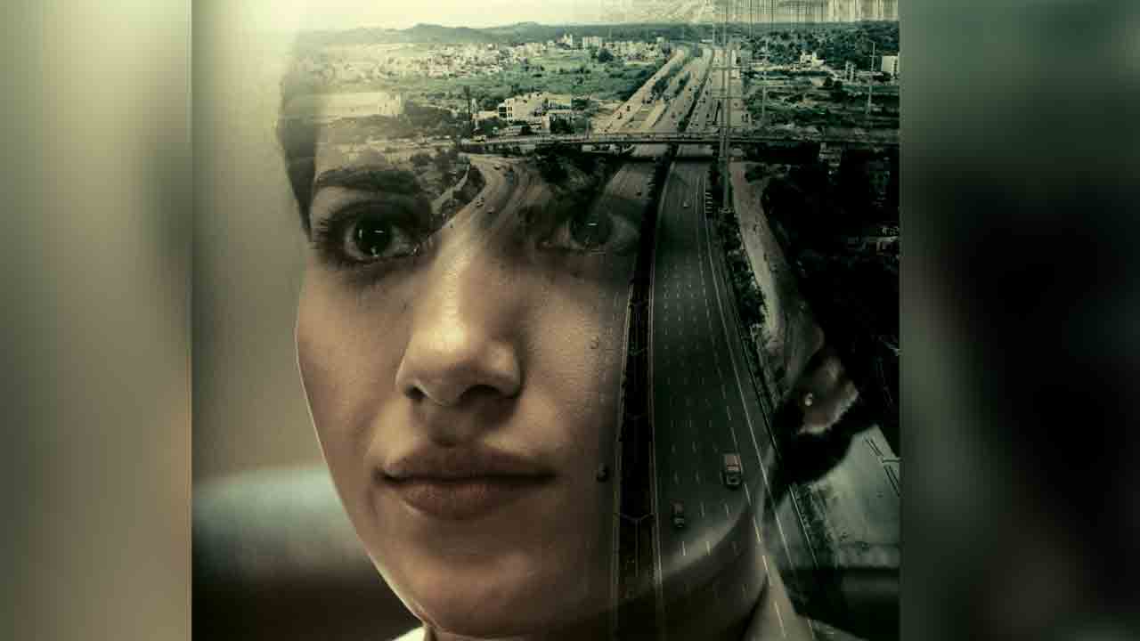 Ruhani Sharma | ఏసీపీగా రుహానీ శర్మ.. HER : Chapter 1 ఫస్ట్‌ లుక్‌