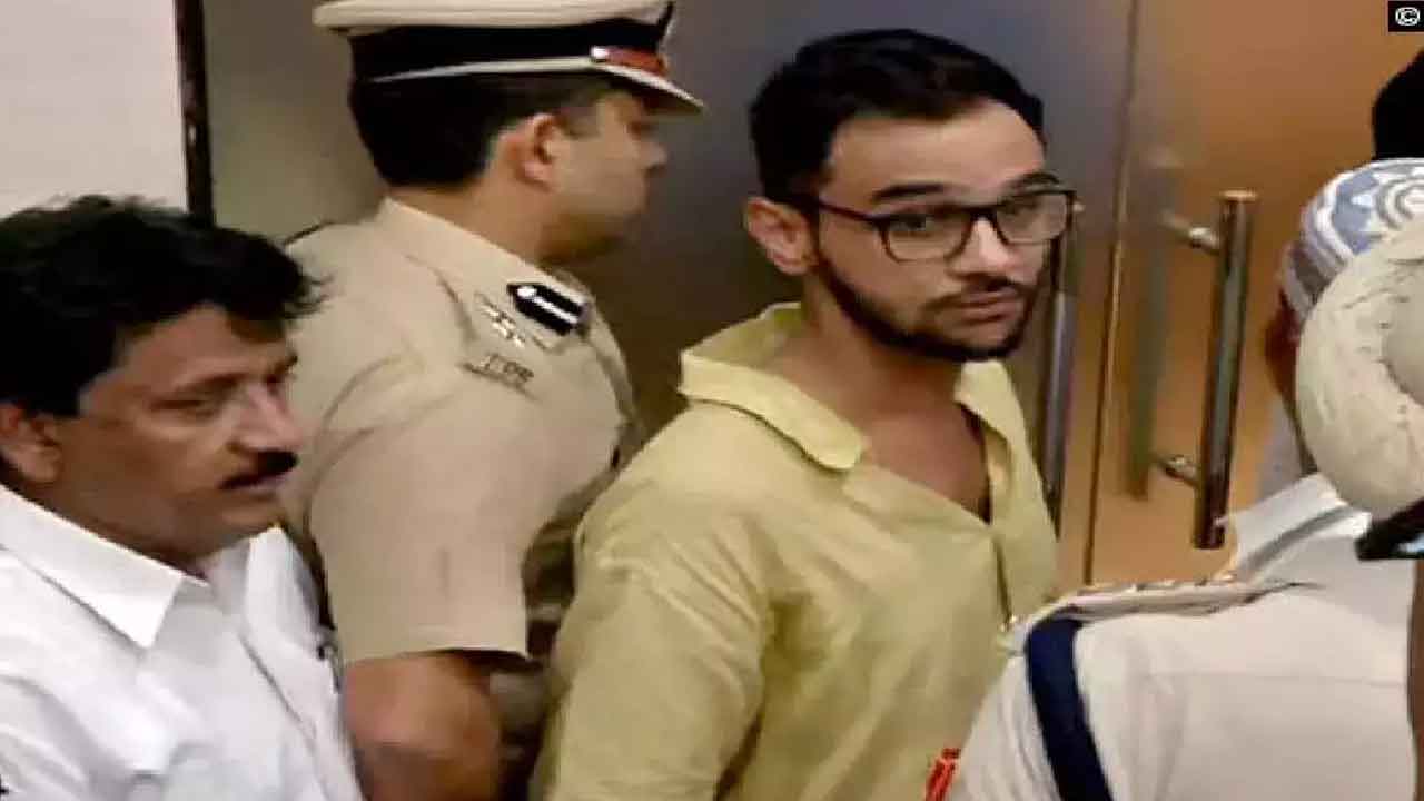 Umar Khalid | రాళ్లు రువ్విన కేసులో ఉమర్‌ ఖలీద్‌ నిర్దోషి.. ఢిల్లీ కర్కర్దూమా కోర్టు తీర్పు