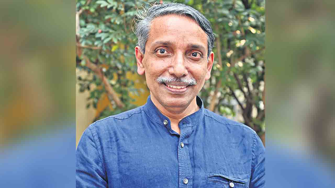 తెలంగాణలో ఉన్నత విద్య భేష్‌: యూజీసీ చైర్మన్‌ మామిడాల జగదీశ్‌