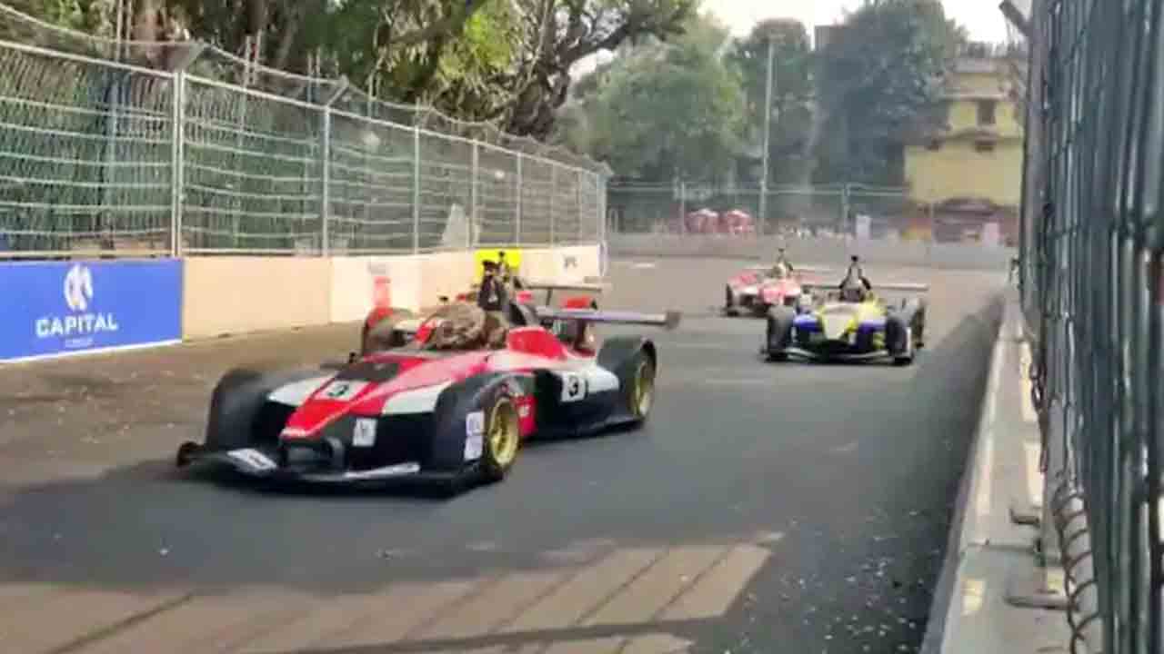 ఇండియన్‌ కార్‌ రేసింగ్‌ లీగ్‌.. ట్యాంక్‌బండ్‌ పరిసరాల్లో ట్రాఫిక్‌ ఆంక్షలు