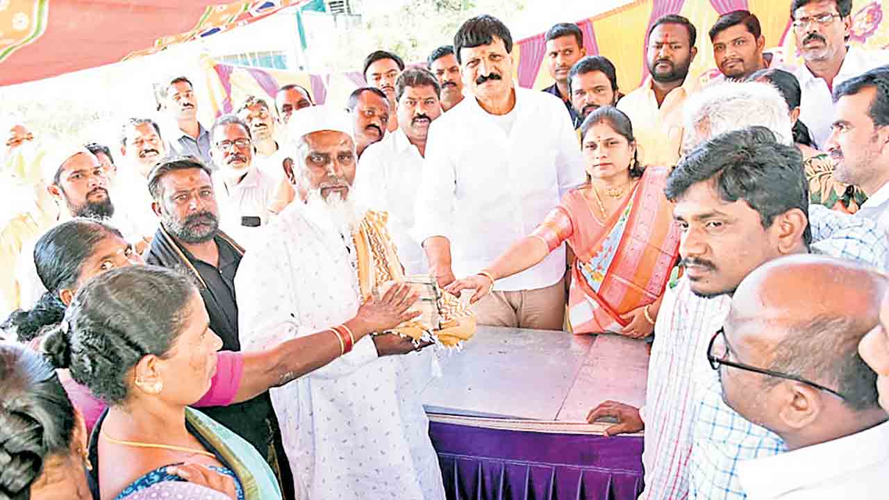 బస్తీ దవాఖానలతోనే పేదలకు మెరుగైన వైద్యం