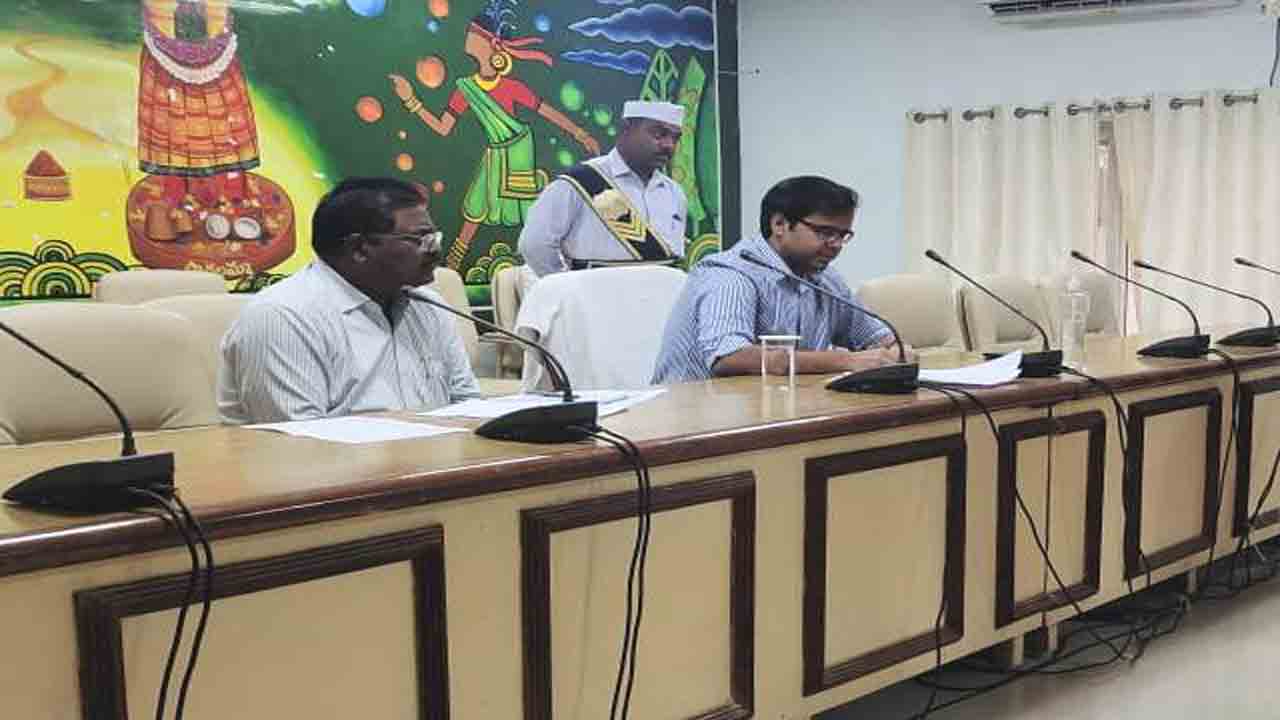 న్యూట్రిషన్‌ కిట్లు అందించాలి