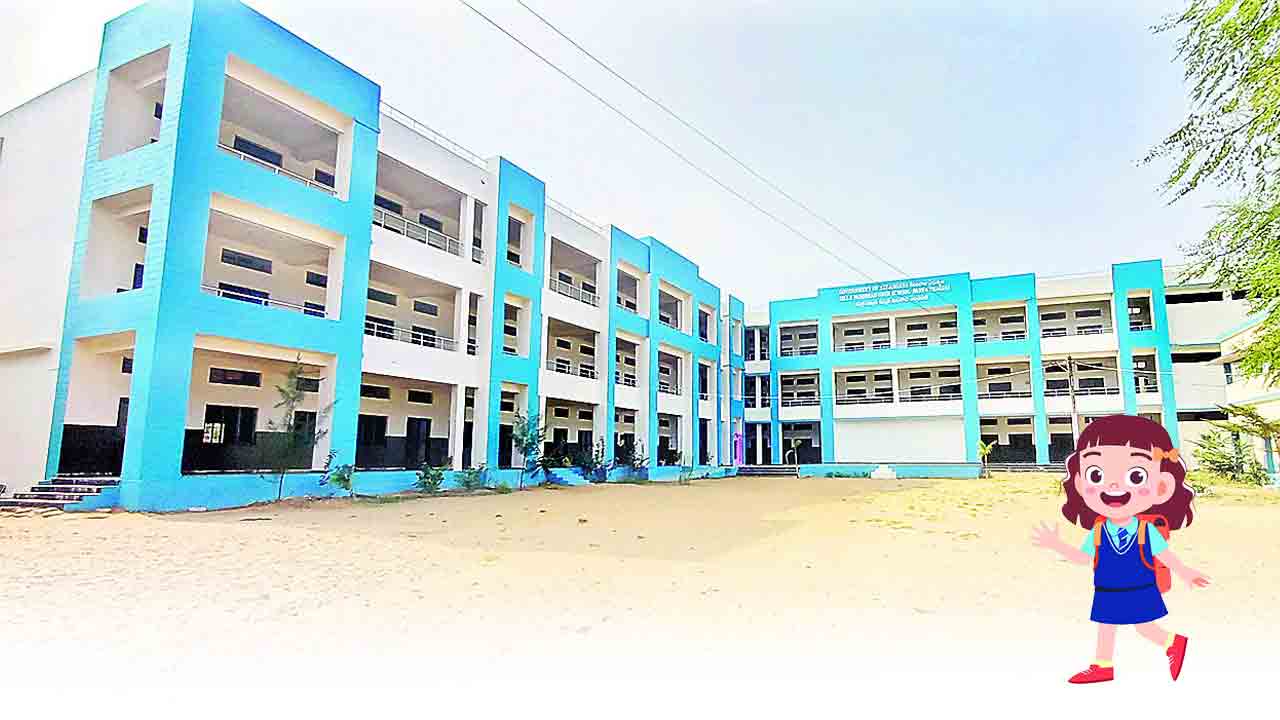 సర్కారుబడులకు సరికొత్త వెలుగు