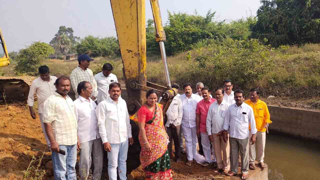 పాకాల అభివృద్ధి ఎమ్మెల్యే పెద్దితోనే సాధ్యం