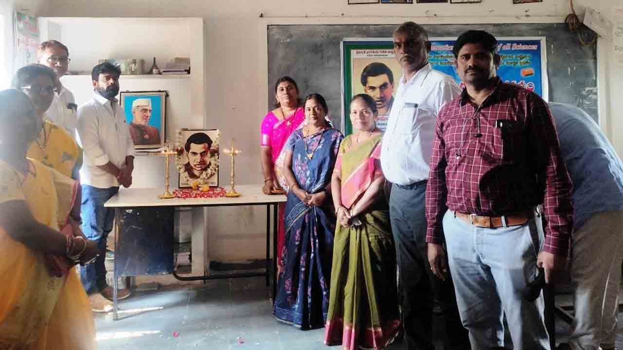 గణిత పరిజ్ఞానం అత్యంత అవసరం