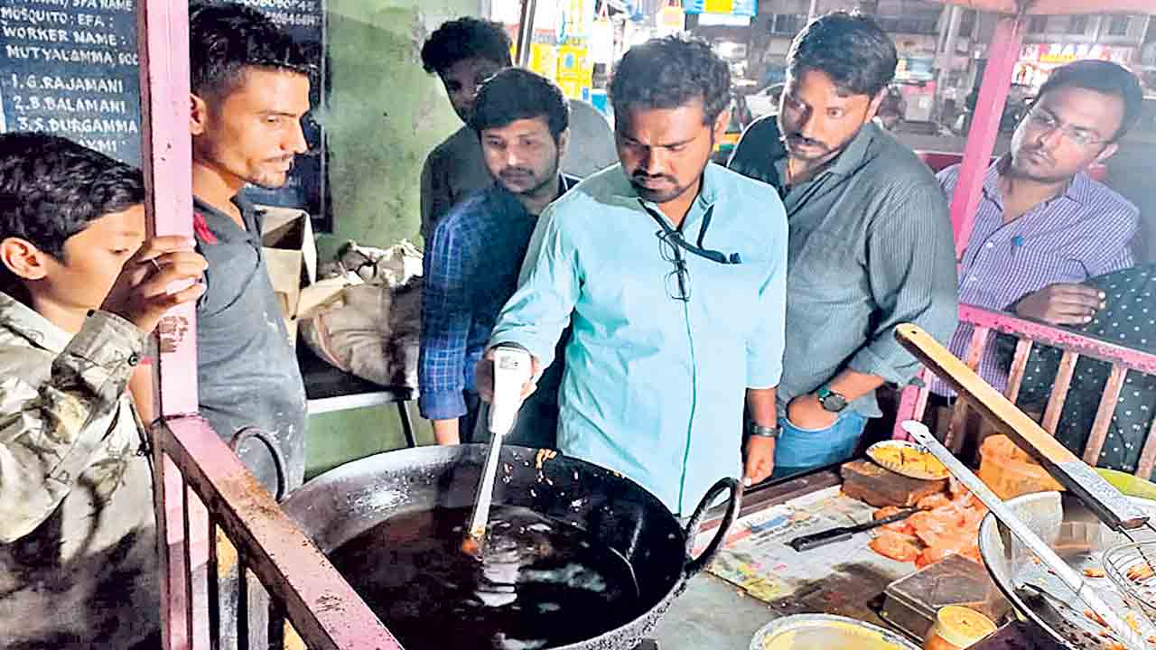 వంట నూనెను ఒకసారి కన్నా ఎక్కువ వాడొద్దు