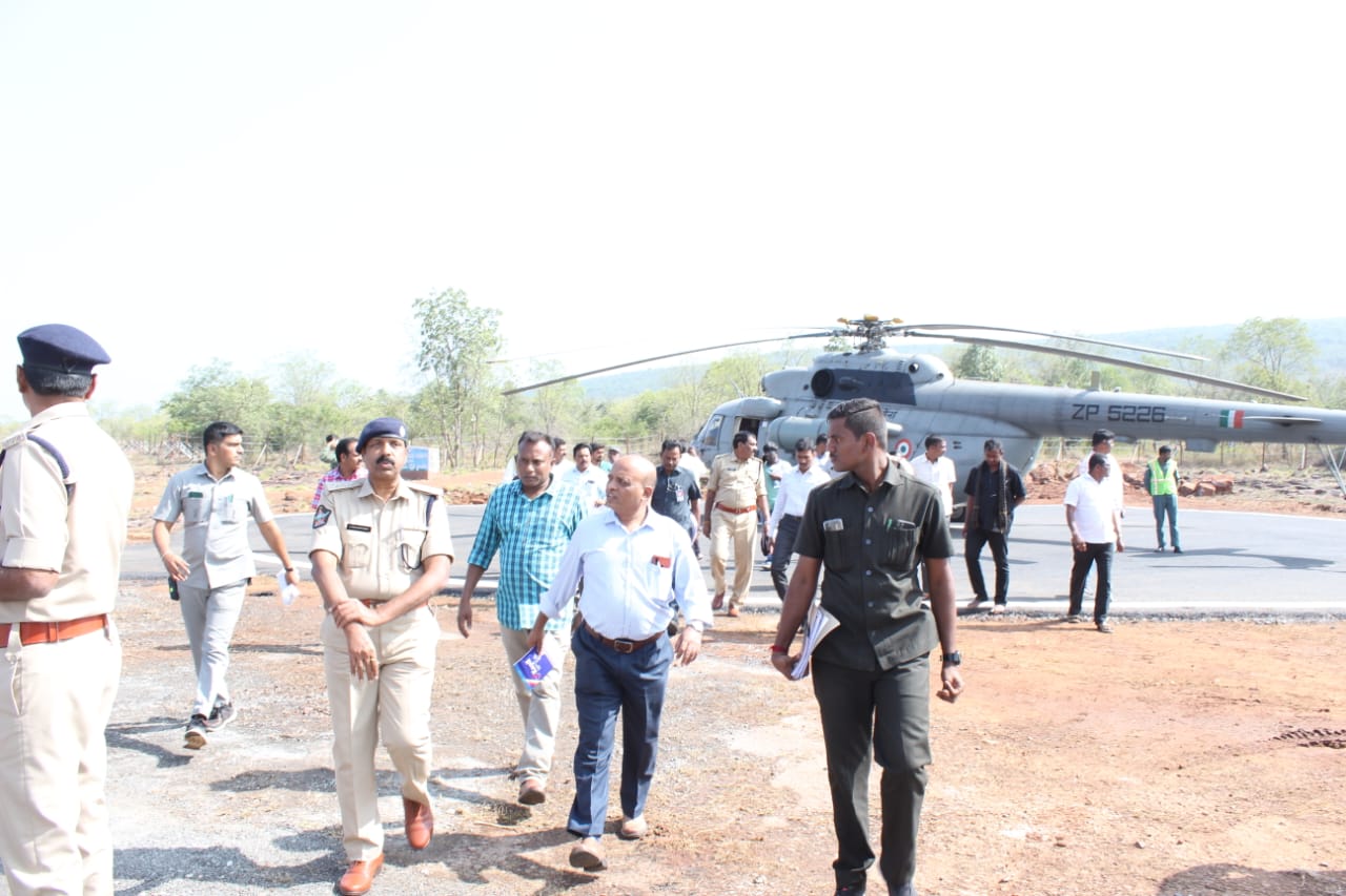 Nandyal SP | రాష్ట్రపతి ప‌ర్య‌ట‌న‌ సందర్భంగా భద్రతా ఏర్పాట్లను పరిశీలించిన ఎస్పీ