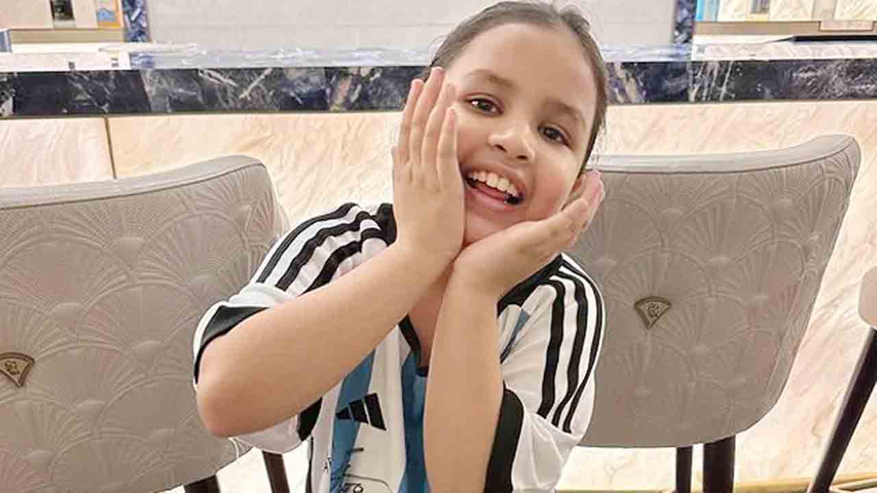 Ziva Dhoni | ధోనీ కుమార్తె జీవాకు అదిరిపోయే గిఫ్ట్‌ ఇచ్చిన లియోనెల్‌ మెస్సి