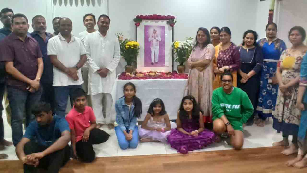 బడుగుల గొంతుకనోముల నర్సింహయ్య