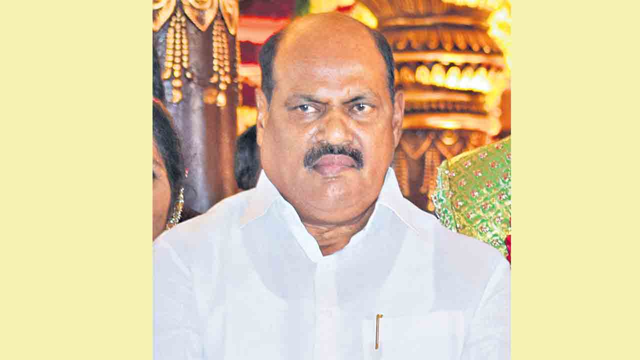 డ్రైవర్లు అప్రమత్తంగా ఉండాలి