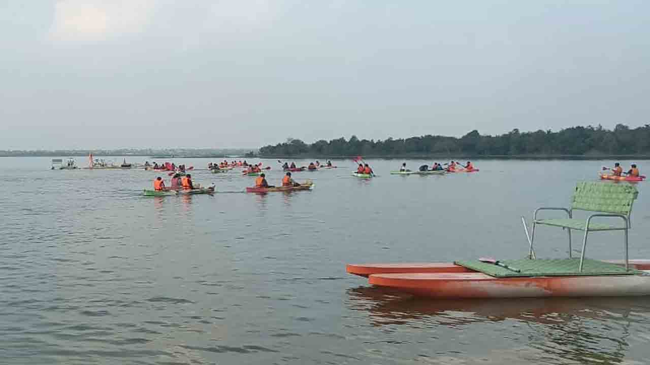 222 ఎకరాల్లో..