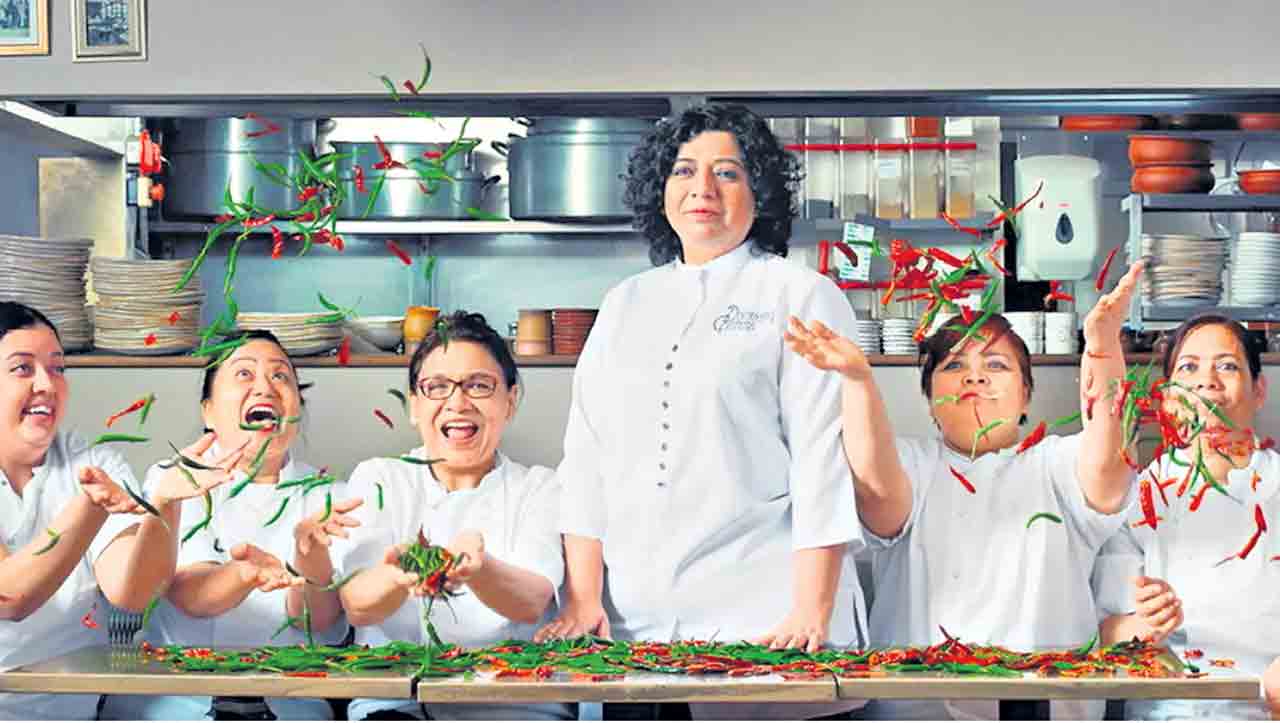 లండన్‌లో.. అమ్మచేతి వంట!