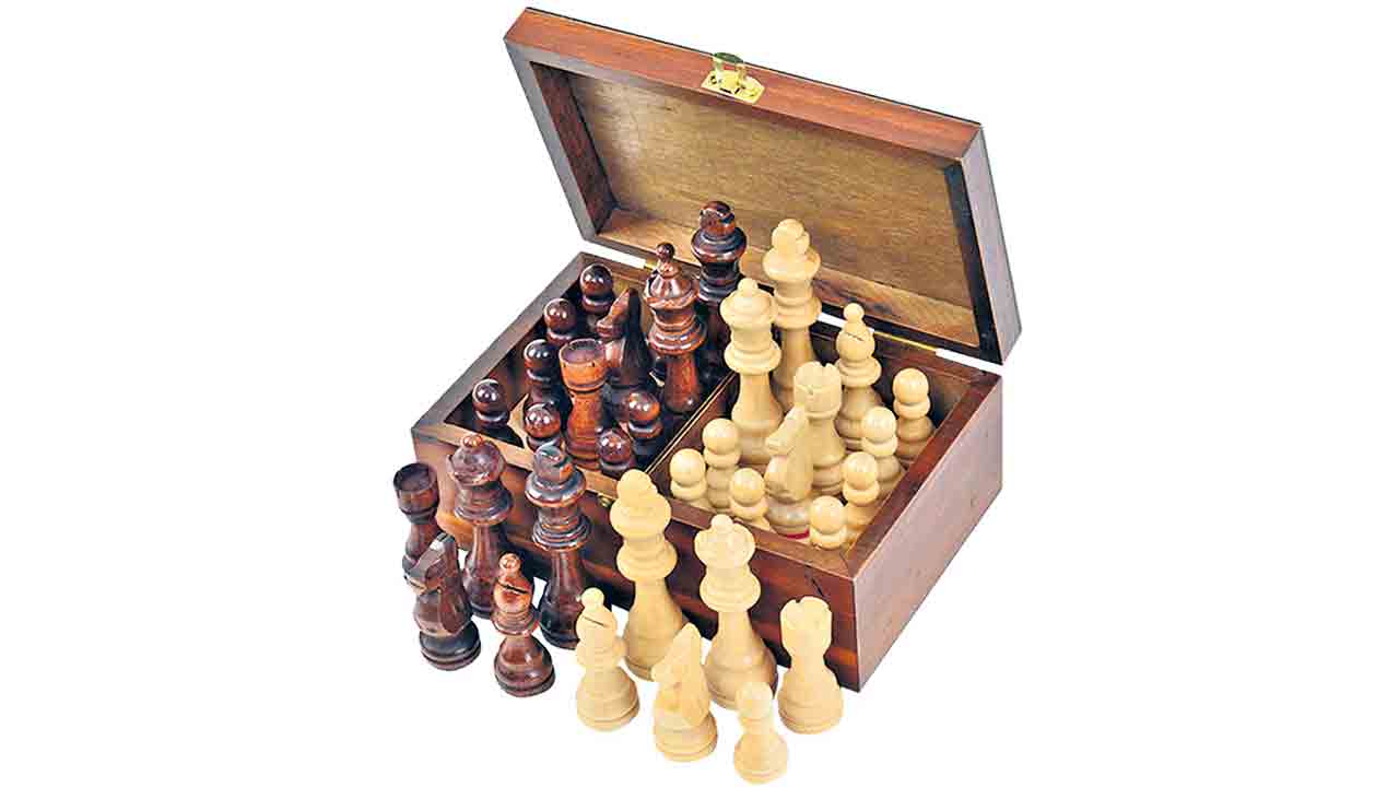 అందరూ సమానులే!