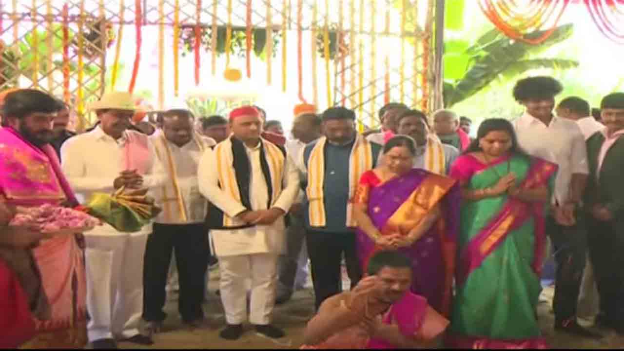 రాజ‌శ్యామ‌ల యాగం పూర్ణాహుతికి హాజ‌రైన ముఖ్య‌మంత్రి కేసీఆర్