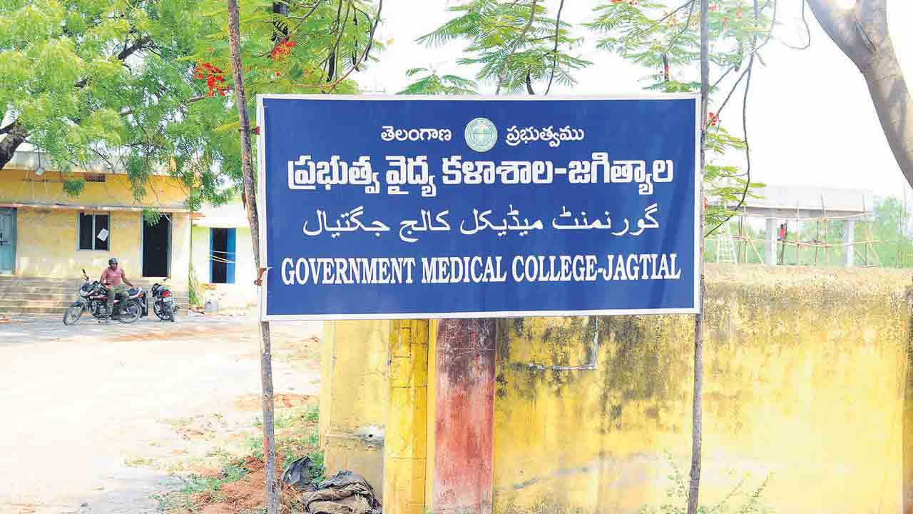 పాలనా సౌధం ప్రారంభోత్సవం రేపే