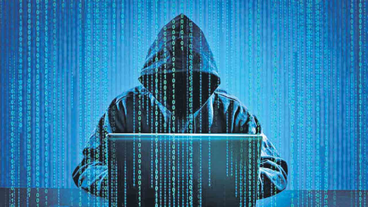 అమెరికన్లకు 25 వేల కోట్ల కుచ్చుటోపీ