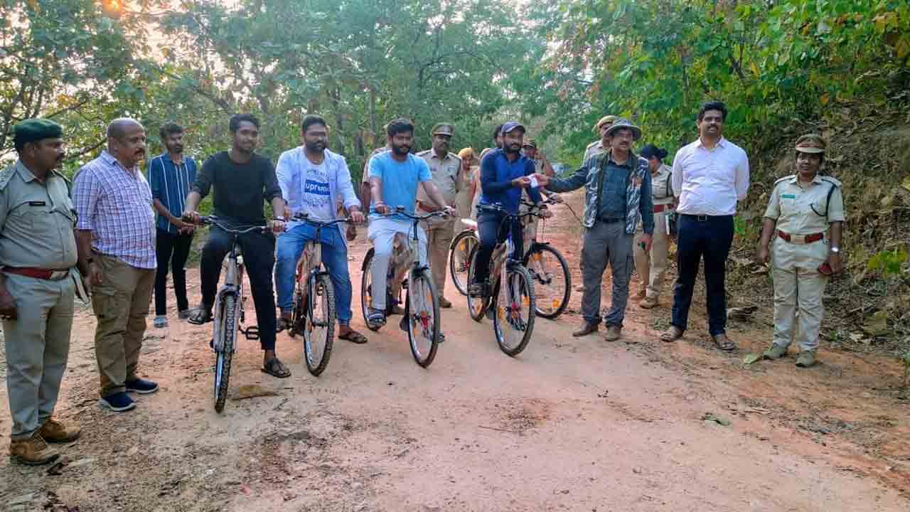 లక్నవరంలో సైక్లింగ్‌, ట్రెక్కింగ్‌ ప్రారంభం