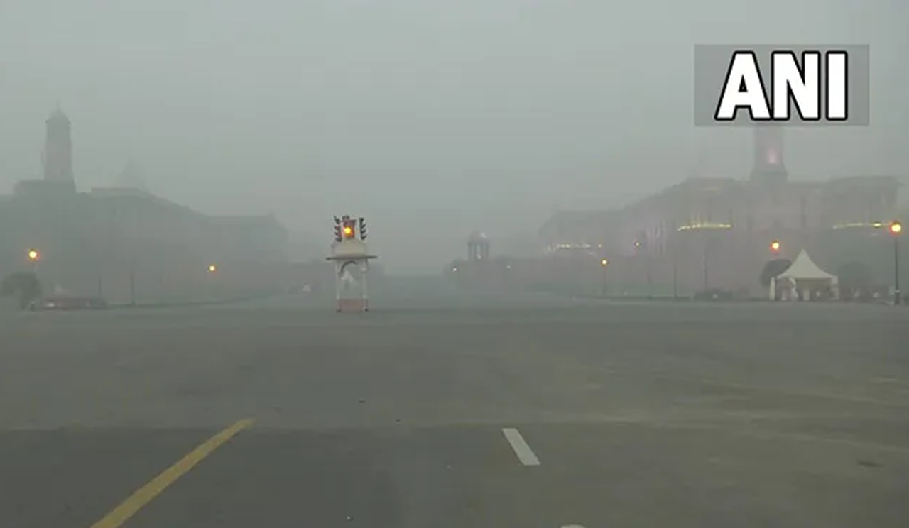 Delhi | ఢిల్లీలో నిర్మాణ‌, కూల్చివేత ప‌నుల‌పై నిషేధం.. గాలి నాణ్య‌త త‌గ్గ‌డంతో నిర్ణ‌యం