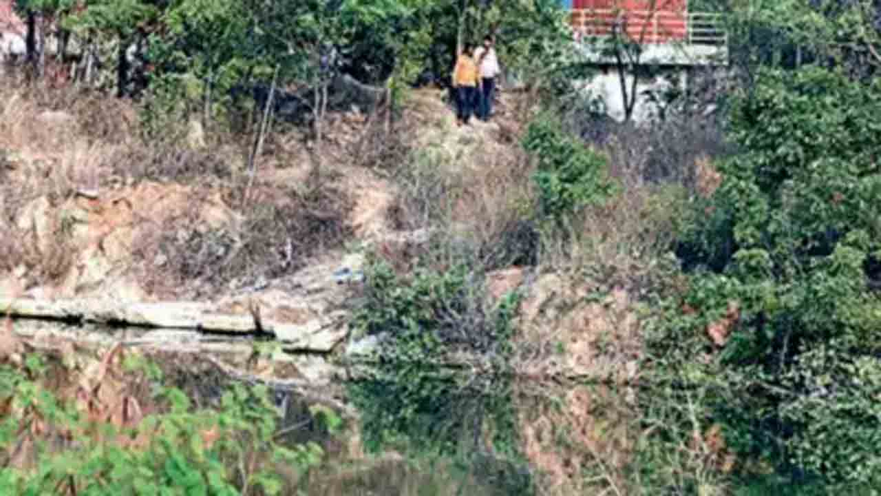 కేపీహెచ్‌బీ కాలనీలో..చెరువు కబ్జా కాదు..