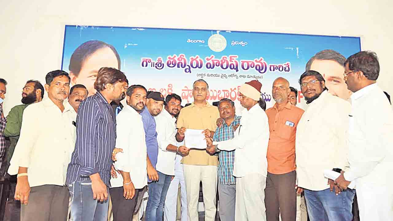 అన్ని వర్గాల సంక్షేమమే ధ్యేయం