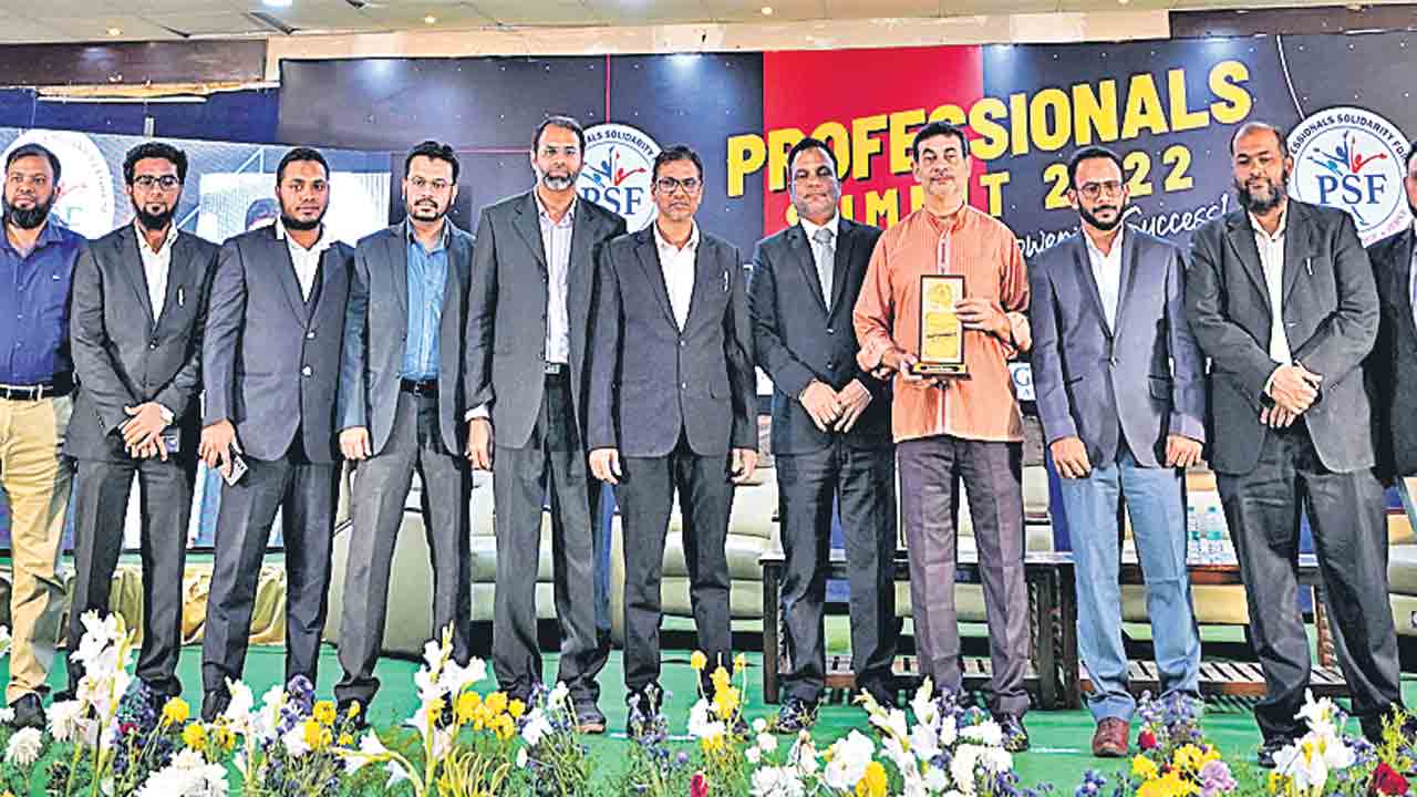 వృత్తి నైపుణ్యం మెరుగుపడితేనే స్థిరమైన ఉపాధి