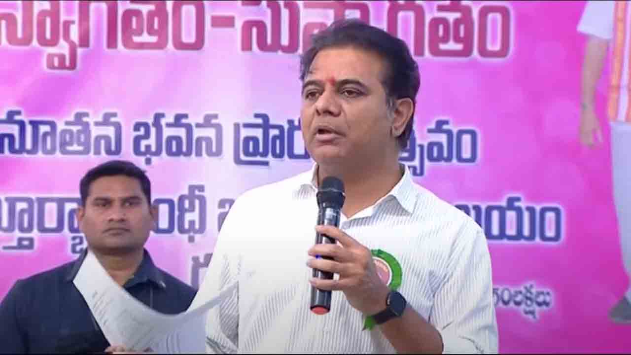 మీ ఆశీస్సులు ఉంటే.. కేసీఆర్‌ను ఎవ‌రూ ఏమీ చేయ‌లేరు : మంత్రి కేటీఆర్