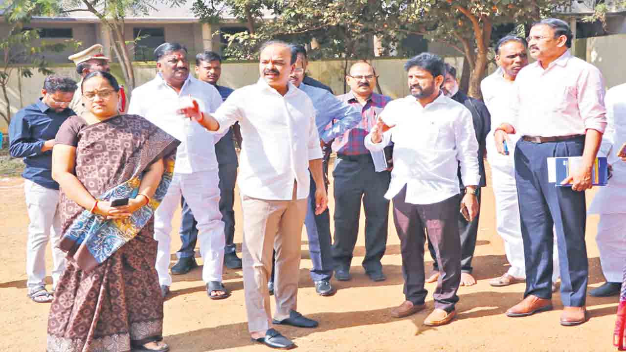 వికారాబాద్కు.. రూ.250 కోట్లు