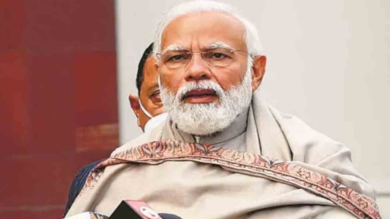 ప్రధానికి రక్తంతో లేఖ