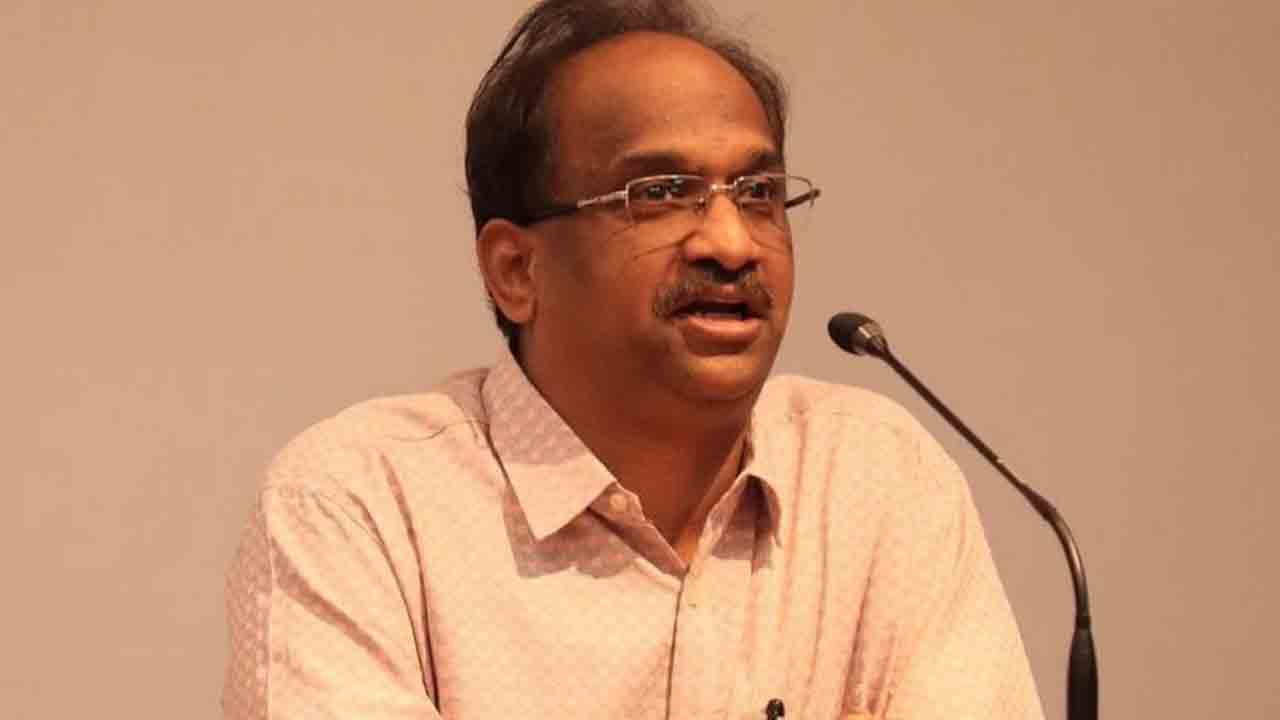 భార‌త రాజ్యాంగంపై దాడి సరికాదు : ప్రొఫెస‌ర్ కే నాగేశ్వ‌ర్