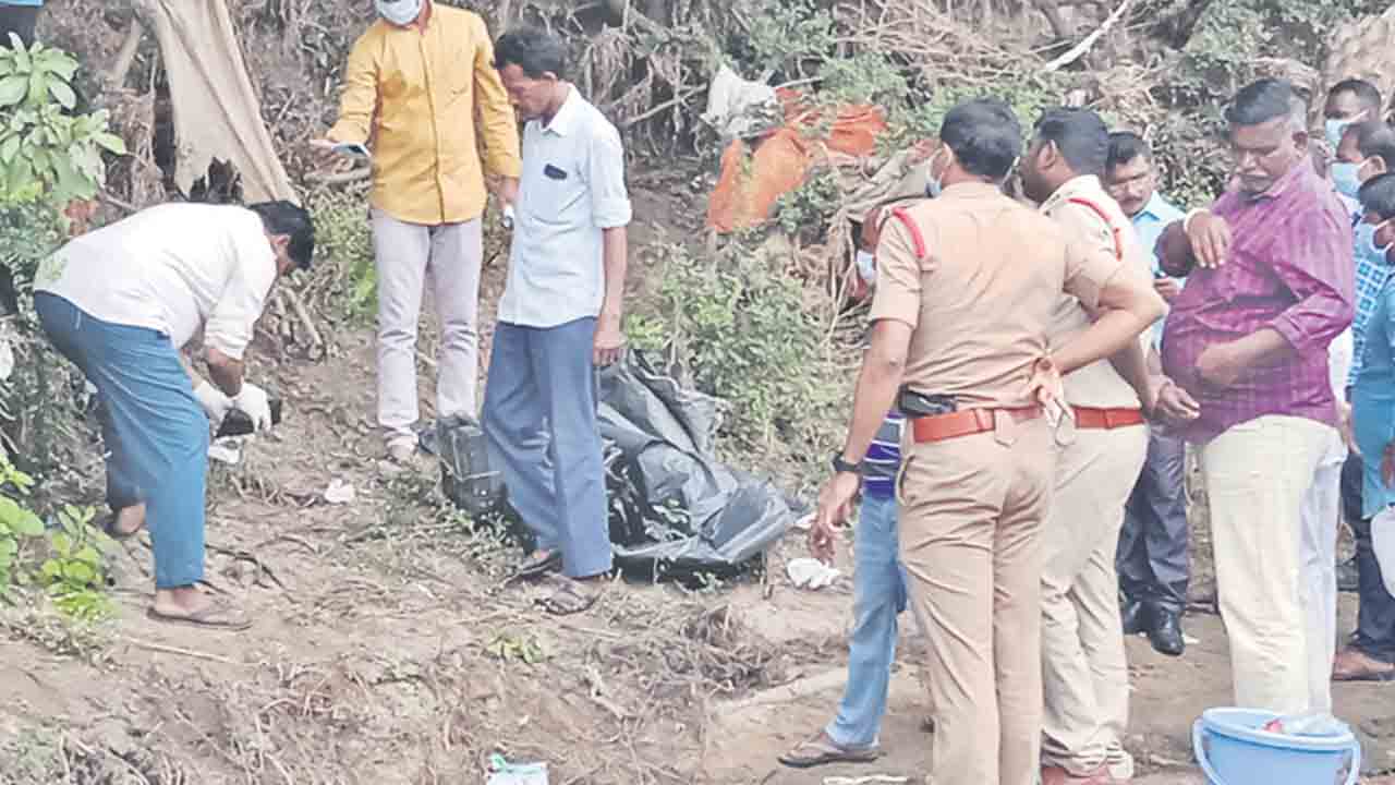 ఉన్నతాధికారులతో జోక్యంతో ఆందోళన విరమణ
