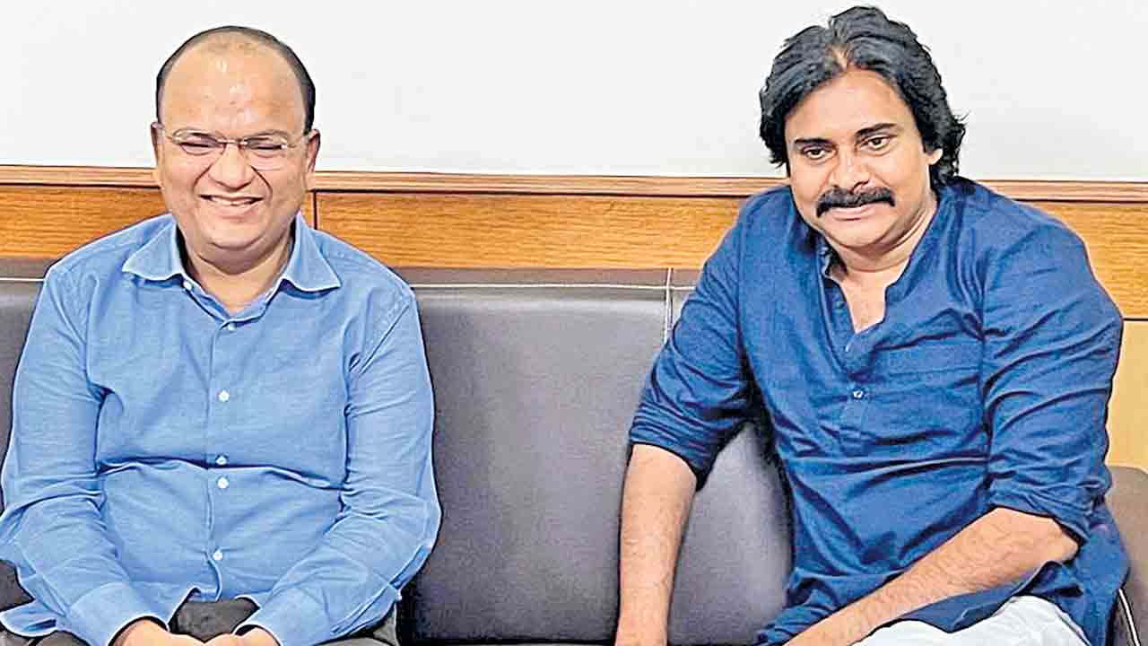 వారాహి రిజిస్ట్రేషన్‌ పూర్తి