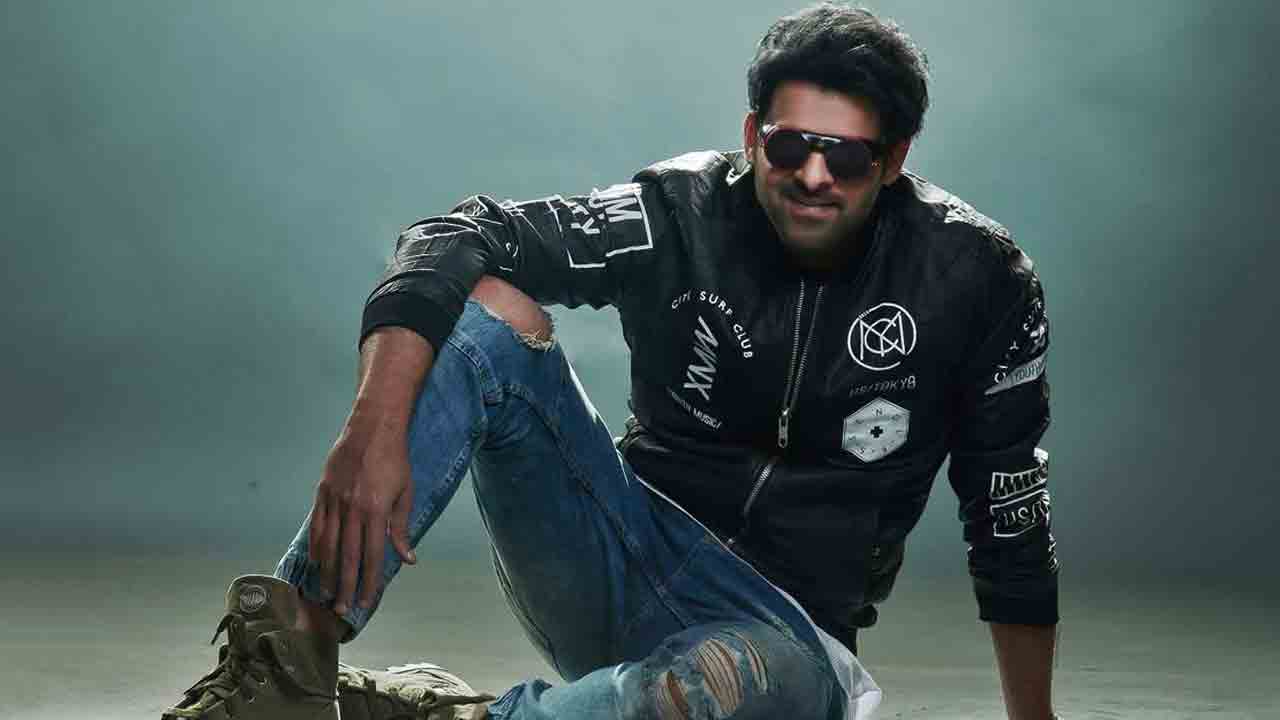 Raja Delux Movie | ప్రభాస్‌ సినిమాలో మహేష్‌బాబు హీరోయిన్‌?